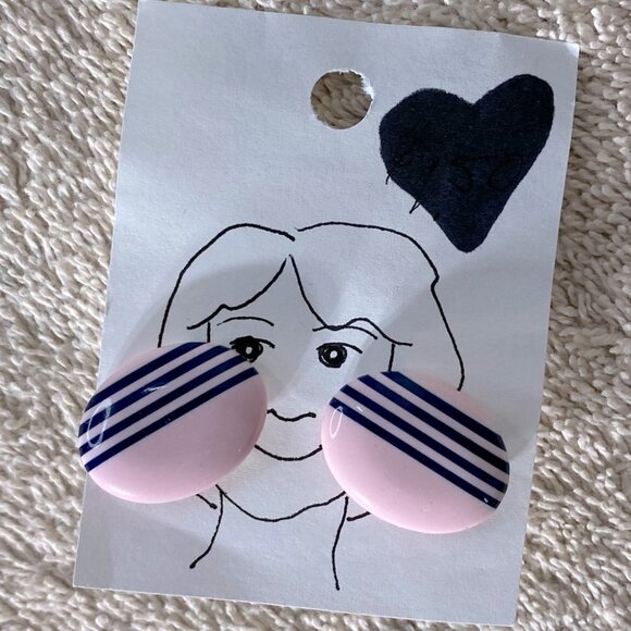 Vintage Earrings Light Pink Oval Earrings With Navy Blue Stripes - Picture 6 of 6